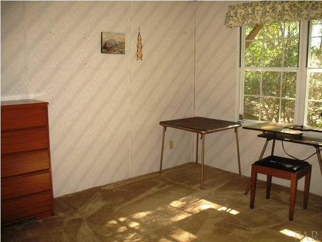 5047 East Lake Road Milton, FL 32583 - Photo 14 of 25 Gallery Image 14