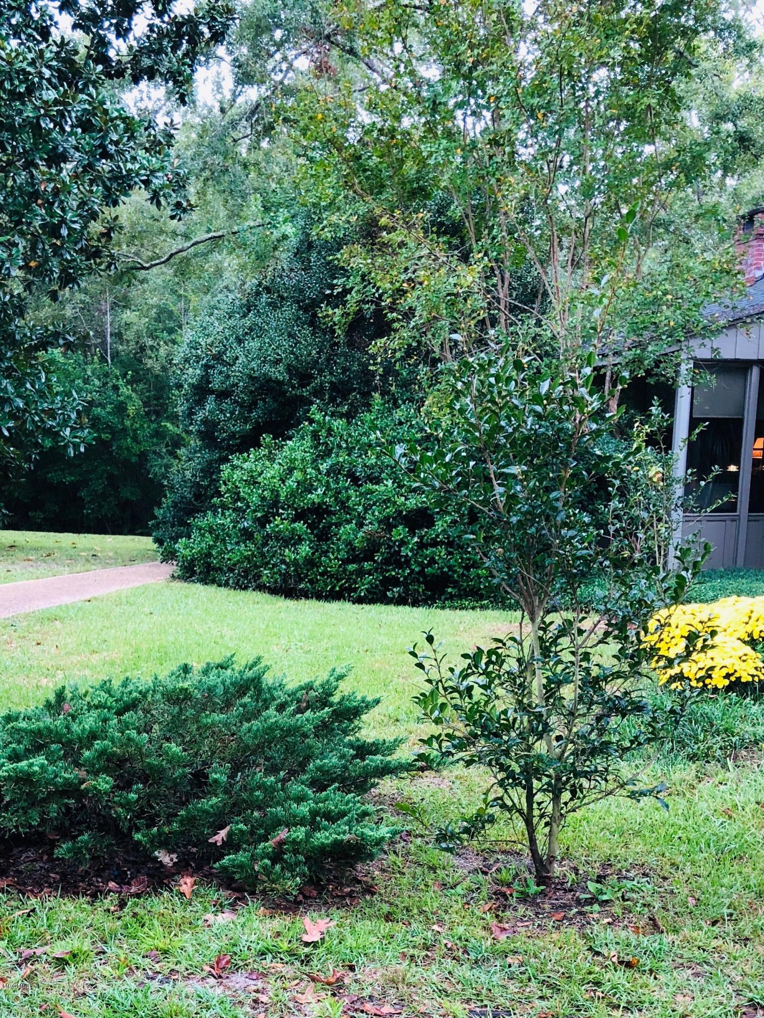 21486 Tucker Road Long Beach, MS 39560 - Photo 8 of 43 IMG_0477