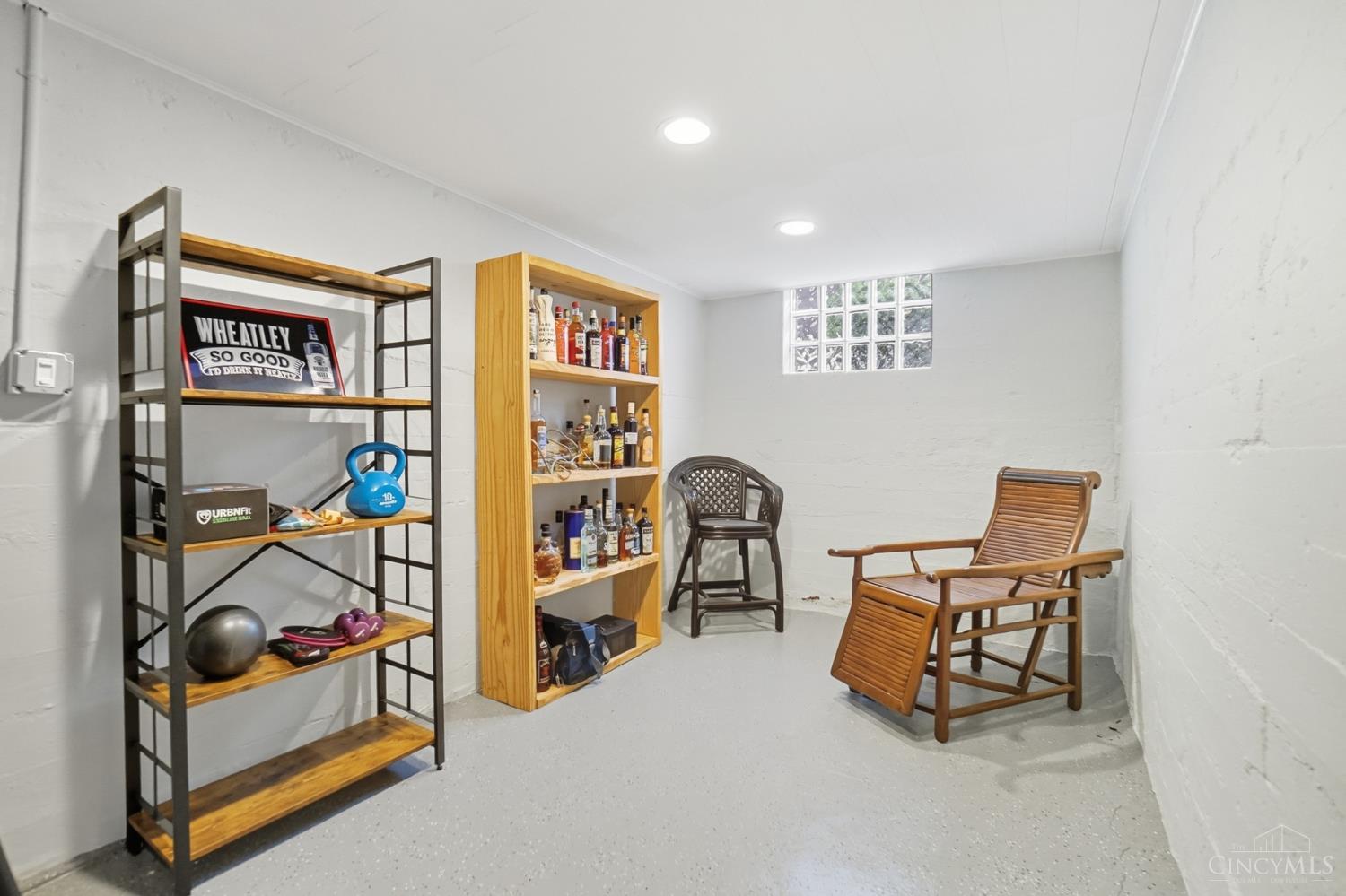 5807 Montgomery Road Cincinnati, OH 45212 - Photo 37 of 42 Gallery Image 37