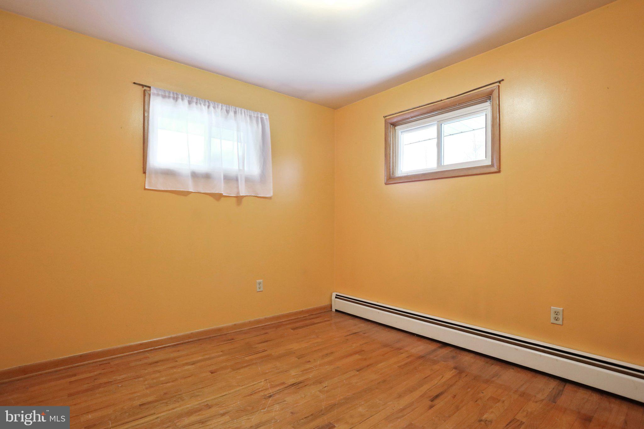 19018 Kerr Road Southwest Frostburg, MD 21532 - Photo 28 of 37 Bedroom #2