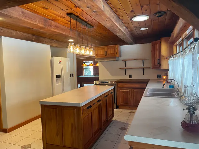 $699,000 | 27 Evergreen Valley Road, Milton, NH 03851