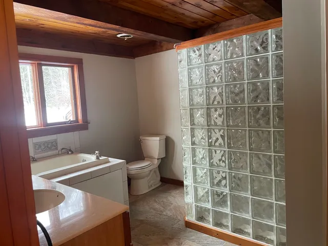 $699,000 | 27 Evergreen Valley Road, Milton, NH 03851