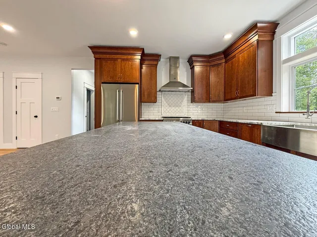 $679,000 | 177 Greene Road, Greenfield, NY 12833