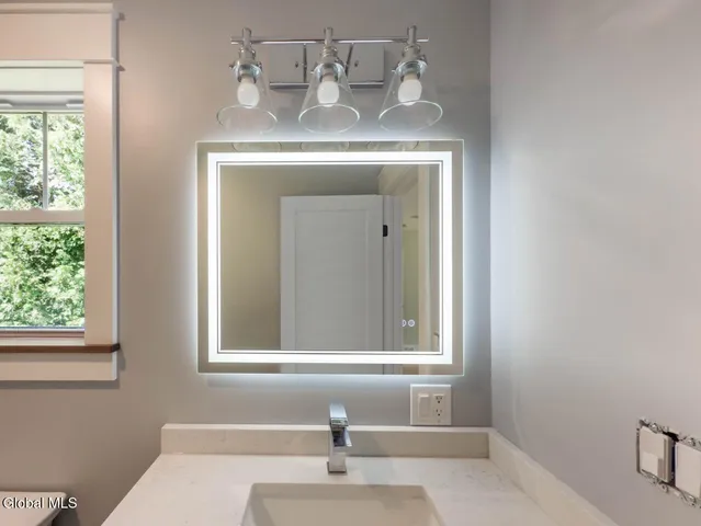 $679,000 | 177 Greene Road, Greenfield, NY 12833