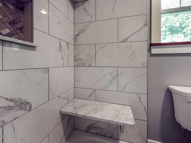 $679,000 | 177 Greene Road, Greenfield, NY 12833