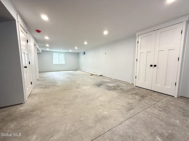 $679,000 | 177 Greene Road, Greenfield, NY 12833