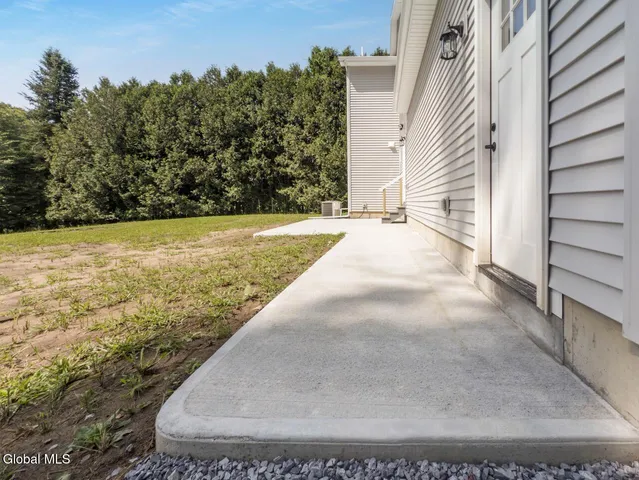 $679,000 | 177 Greene Road, Greenfield, NY 12833