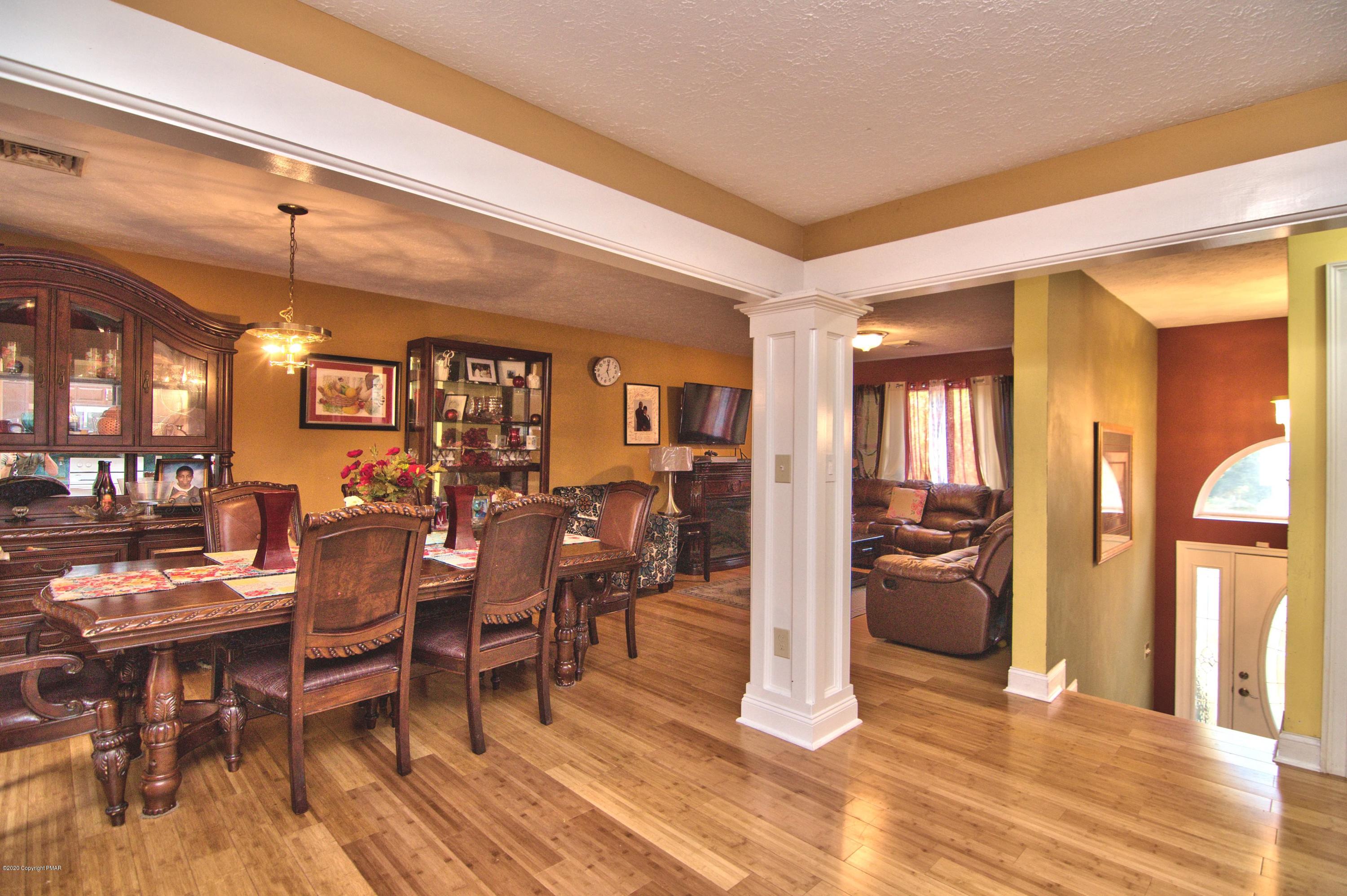 3167 Wilderness Road Pocono Summit, PA 18346 - Photo 16 of 53 Photo- (12)