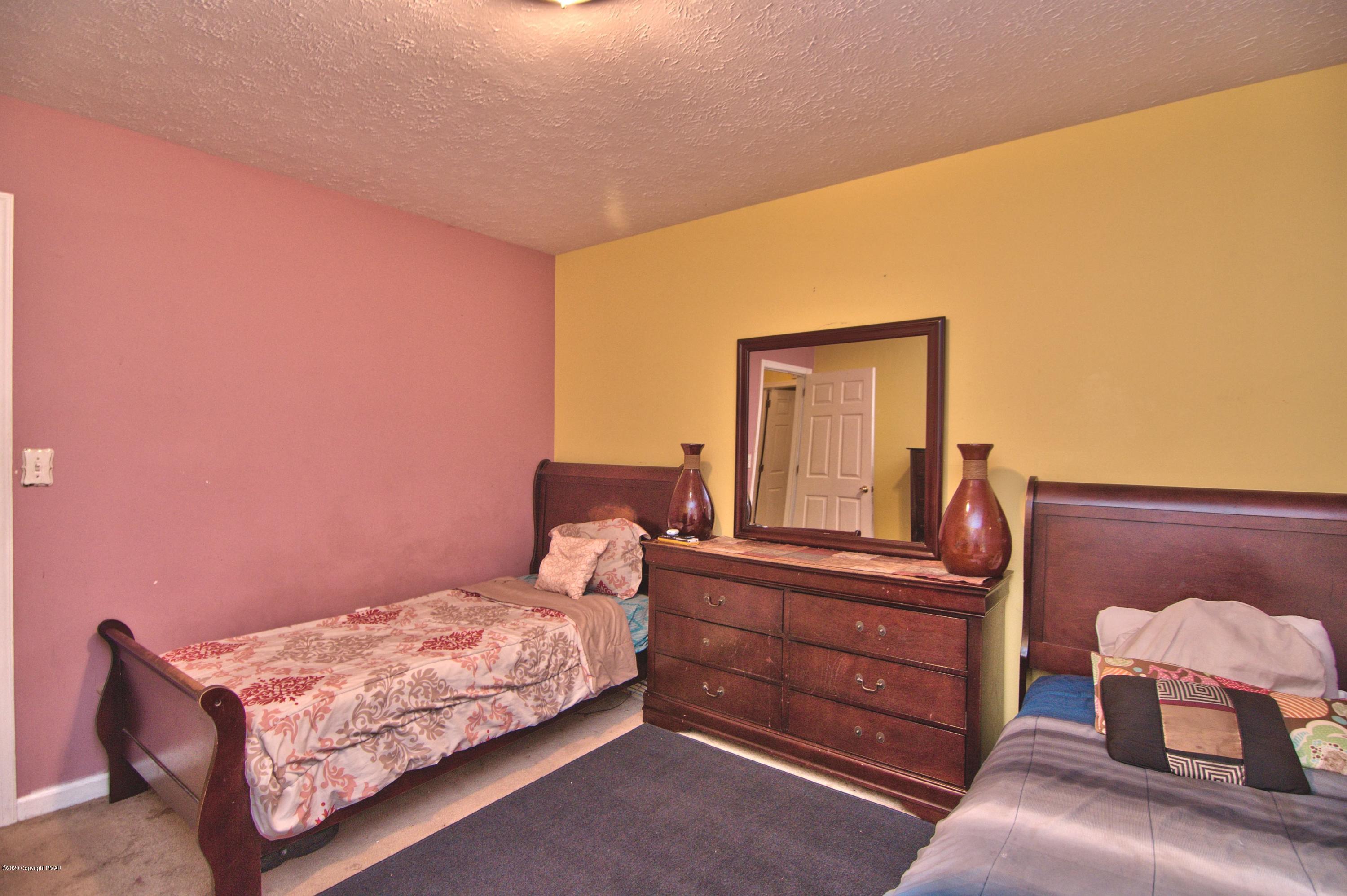 3167 Wilderness Road Pocono Summit, PA 18346 - Photo 26 of 53 Photo- (22)
