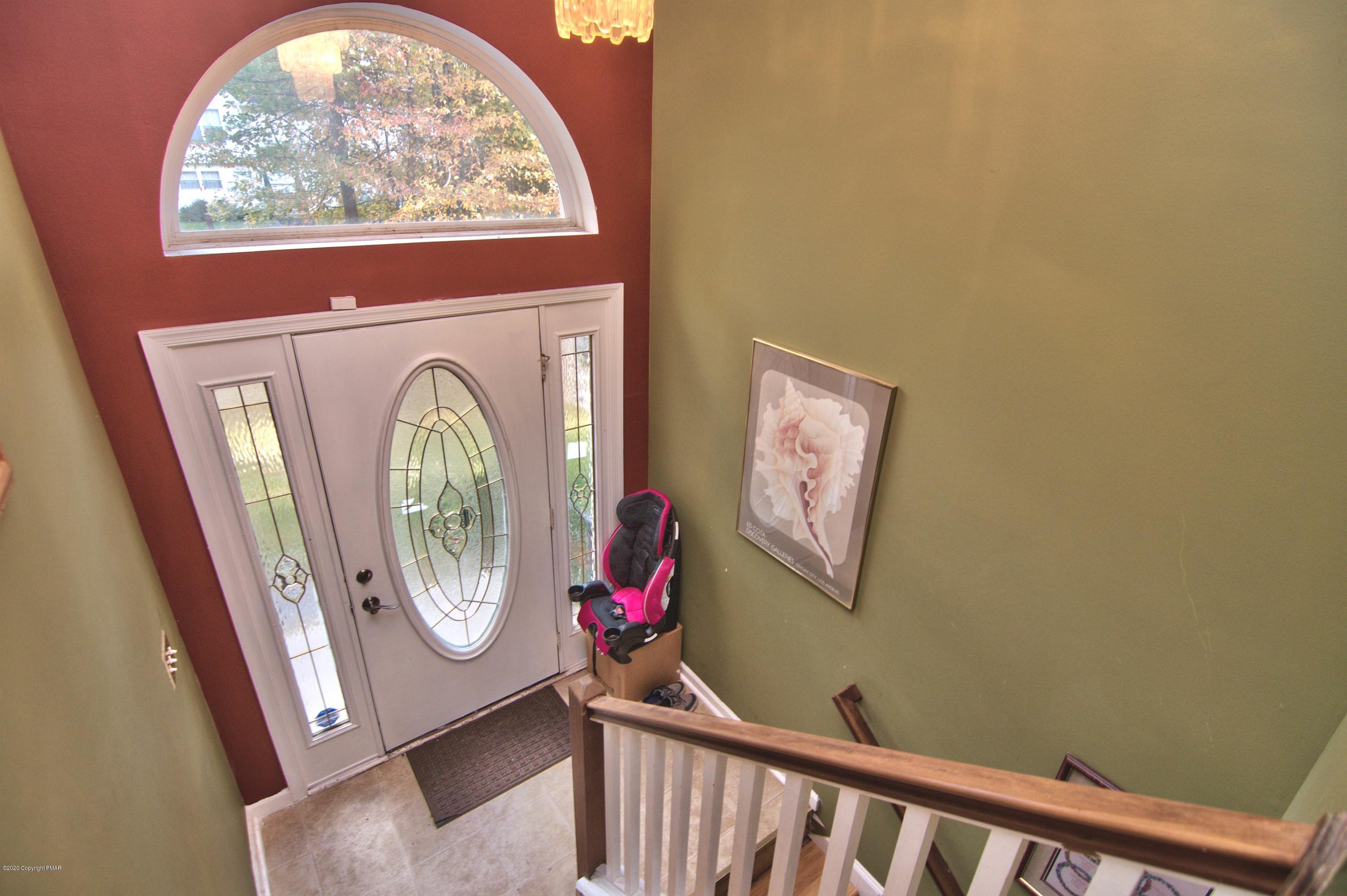 3167 Wilderness Road Pocono Summit, PA 18346 - Photo 6 of 53 Photo- (2)