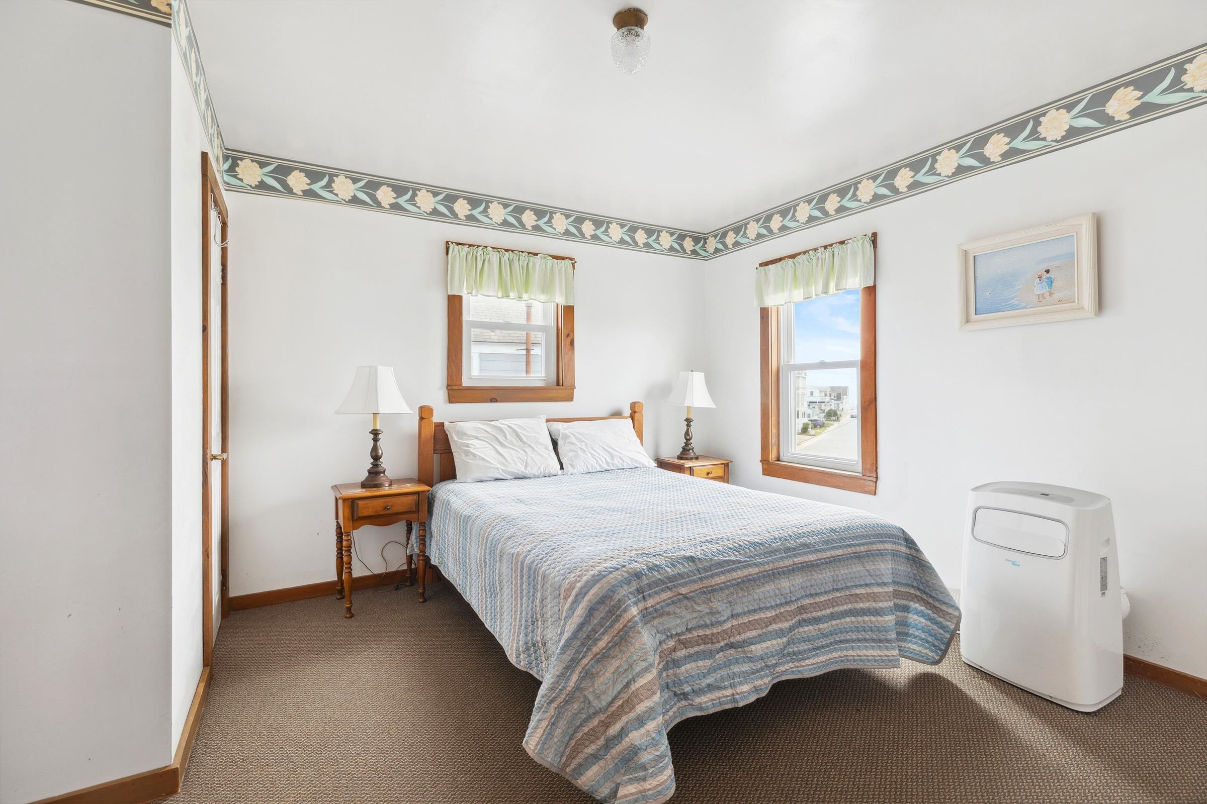 13 Ocean Boulevard Hampton, NH 03842 - Photo 14 of 35