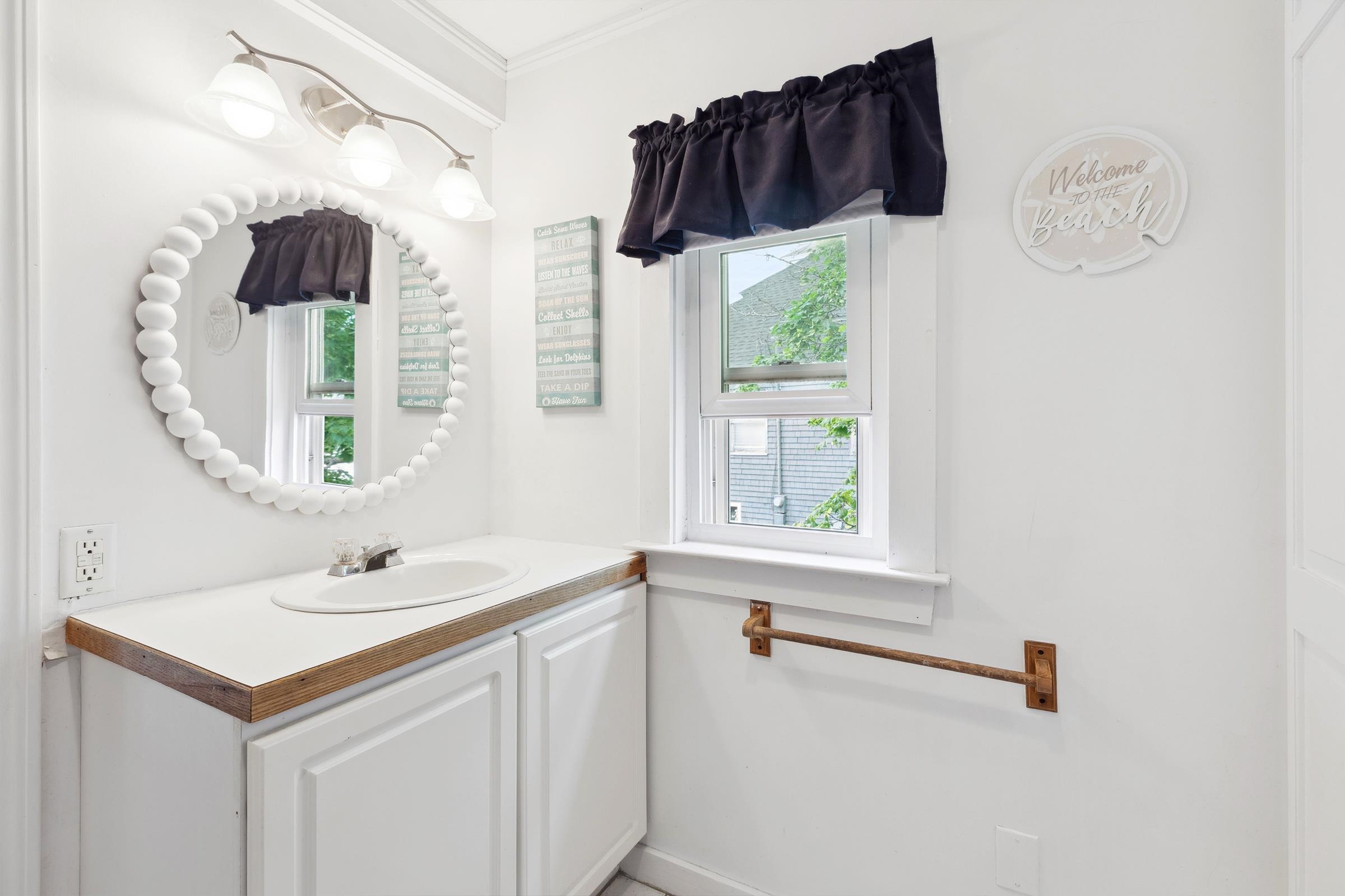 13 Ocean Boulevard Hampton, NH 03842 - Photo 28 of 35