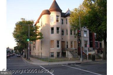 1033 Park Road Northwest Washington, DC 20010 - Photo 1 of 5 Exterior (Main)