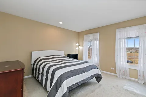 17423 Cobblestone Bend, Marengo, IL 60152