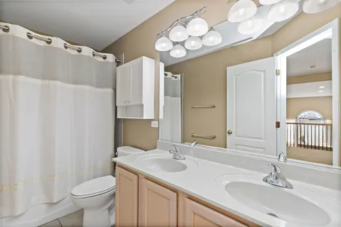 17423 Cobblestone Bend, Marengo, IL 60152