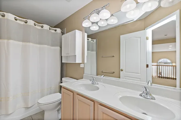 $750,000 | 17423 Cobblestone Bend, Marengo, IL 60152