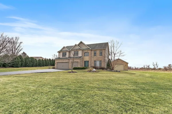 $750,000 | 17423 Cobblestone Bend, Marengo, IL 60152