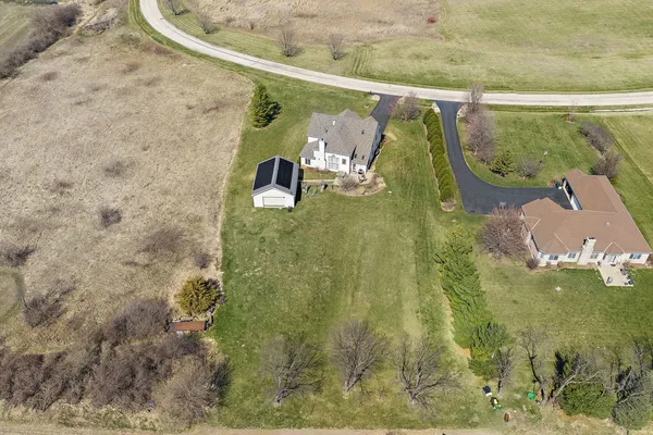 $750,000 | 17423 Cobblestone Bend, Marengo, IL 60152