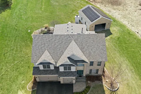 $750,000 | 17423 Cobblestone Bend, Marengo, IL 60152