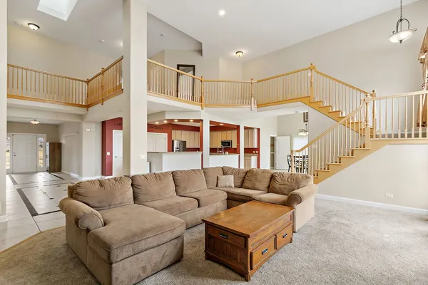 $750,000 | 17423 Cobblestone Bend, Marengo, IL 60152