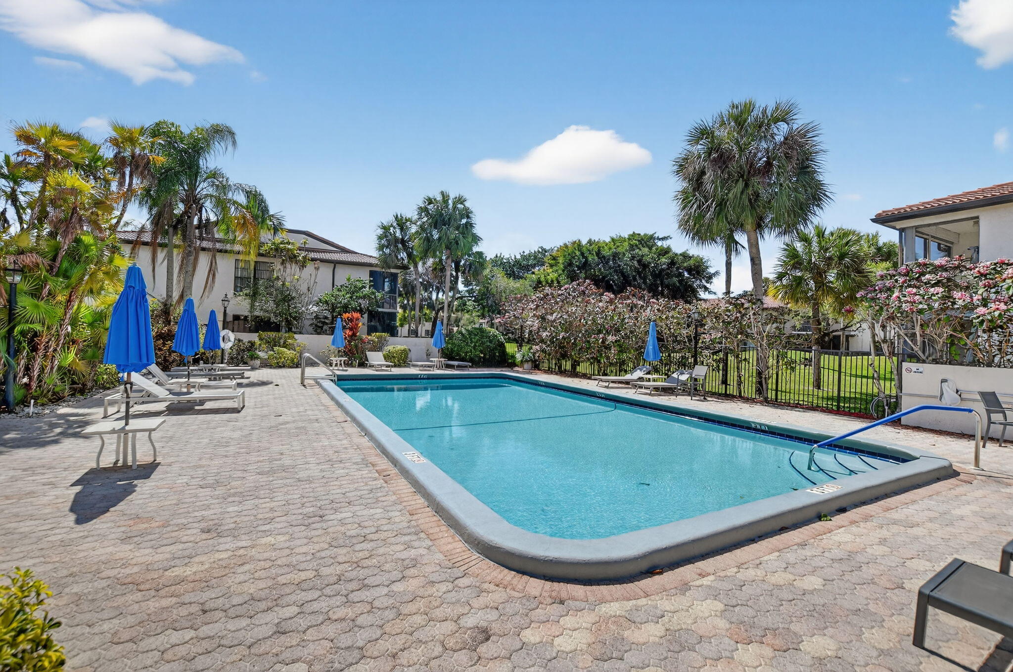 21699 Cypress Road, Unit F Boca Raton, FL 33433 - Photo 27 of 28 44-web-or-mls-33-print-DSC_7633