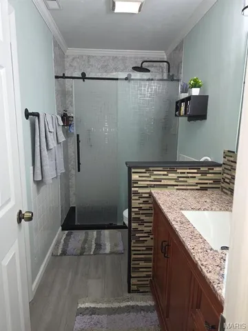 $252,400 | 702 St Anthony Drive, Godfrey, IL 62035