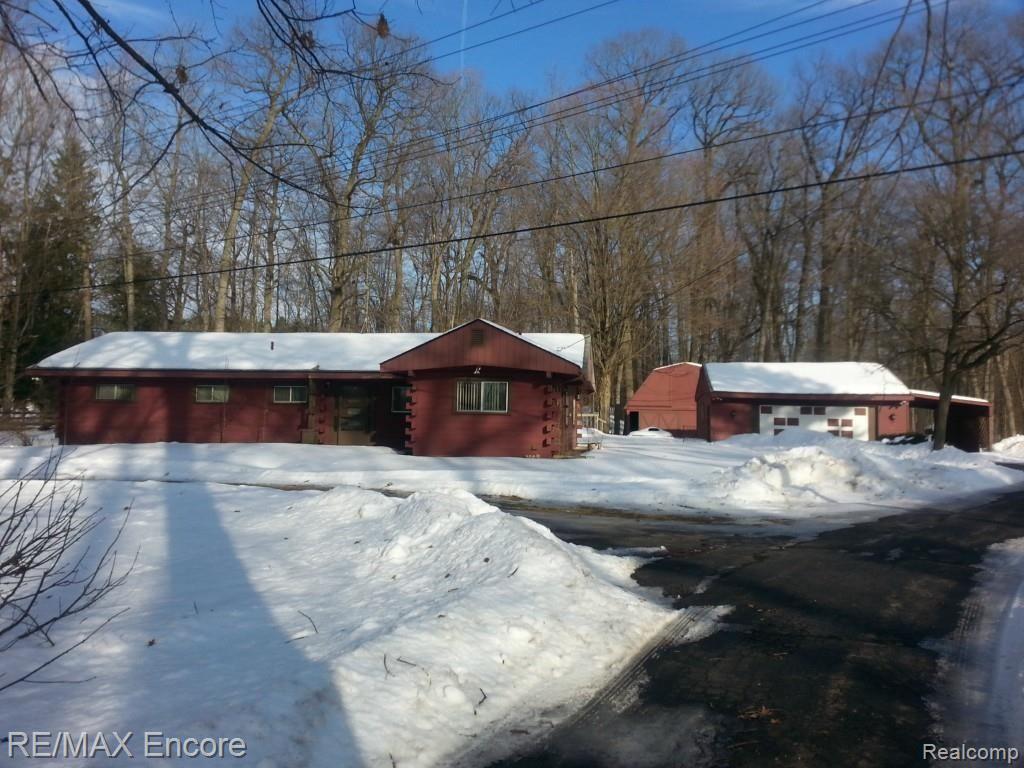 5041 Clarkston Road Clarkston, MI 48348 - Photo 1 of 29 Welcome to 5041 Clarkston Road