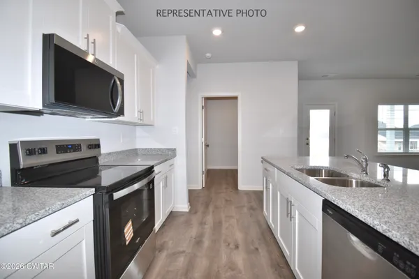 $311,990 | 101 Gateway Drive, Jackson, TN 38305