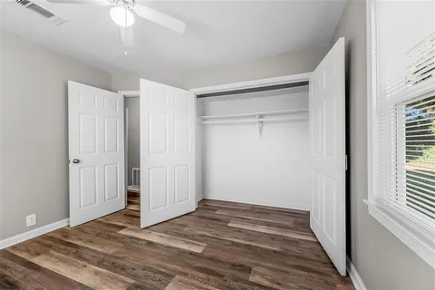 $199,000 | 806 Martha Street, Westlake, LA 70669