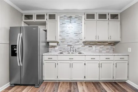 $199,000 | 806 Martha Street, Westlake, LA 70669