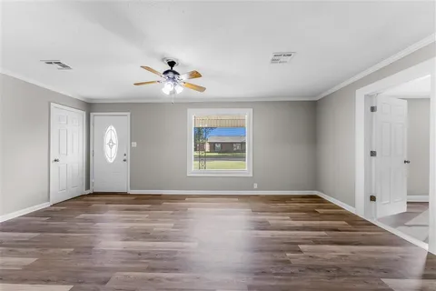 $189,000 | 806 Martha Street, Westlake, LA 70669