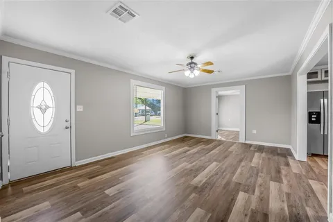 $189,000 | 806 Martha Street, Westlake, LA 70669