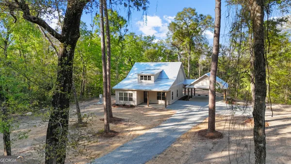 $359,000 | 150 Lakeview Drive, Jesup, GA 31545
