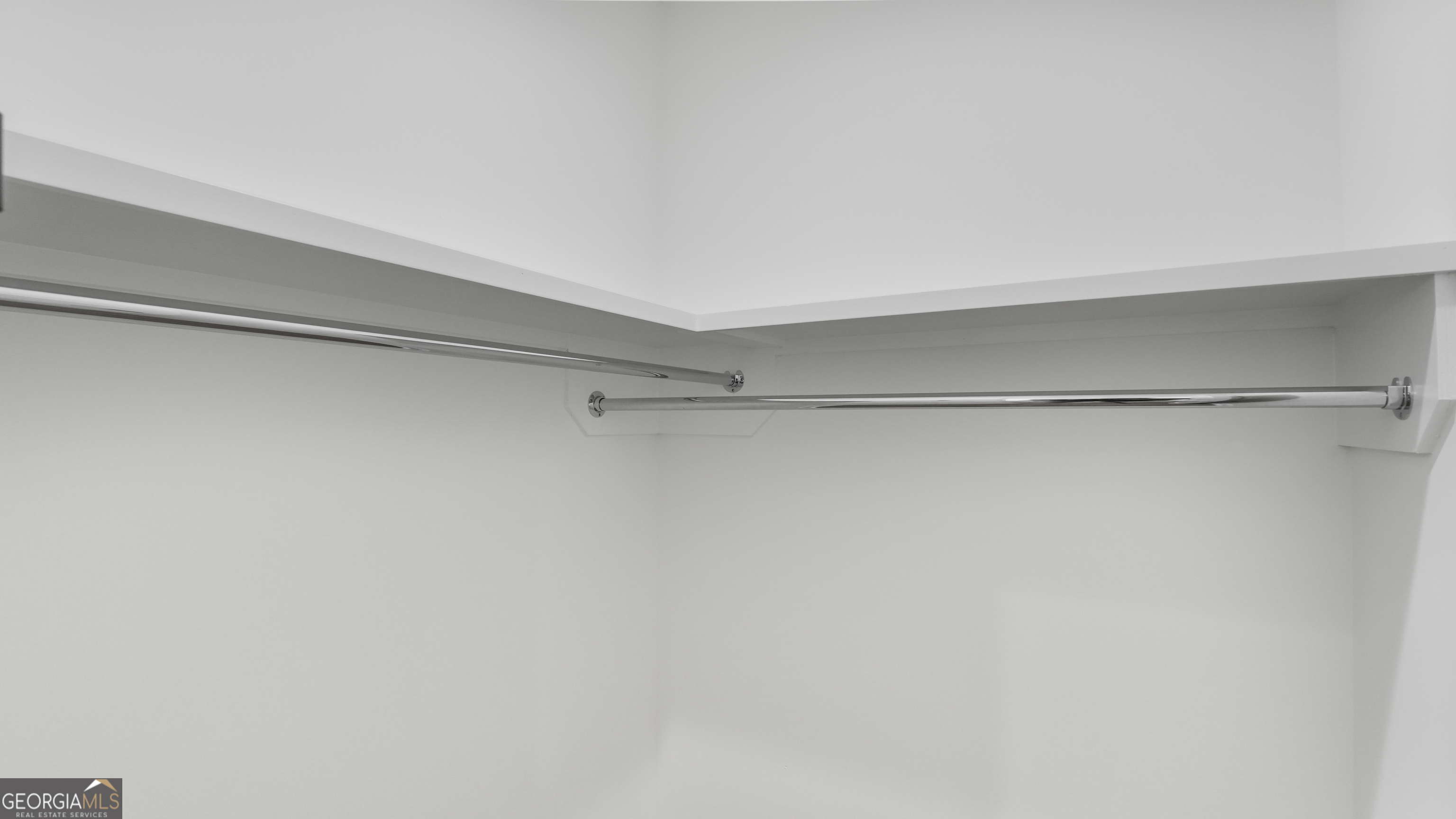 150 Lakeview Drive Jesup, GA 31545 - Photo 25 of 34 a view of a rack on the wall