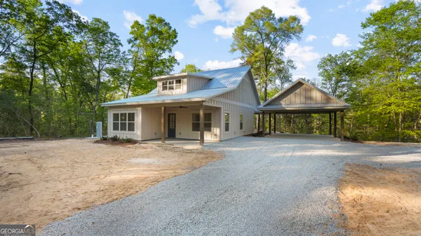 $349,000 | 150 Lakeview Drive, Jesup, GA 31545