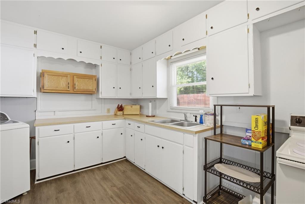 3009 Liberty Road Greensboro, NC 27406 - Photo 16 of 34