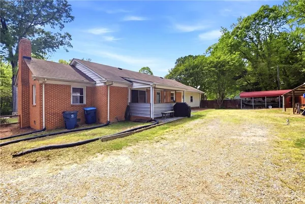 $258,800 | 3009 Liberty Road, Greensboro, NC 27406