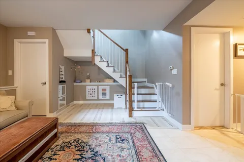 $899,900 | 1809 West Melrose Street, Chicago, IL 60657