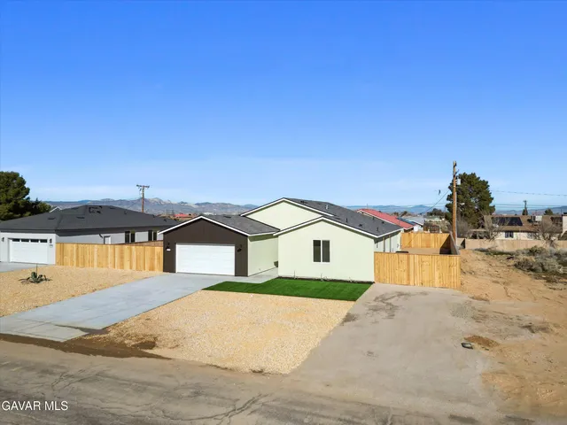 $390,000 | 9709 Susan Avenue, California City, CA 93505