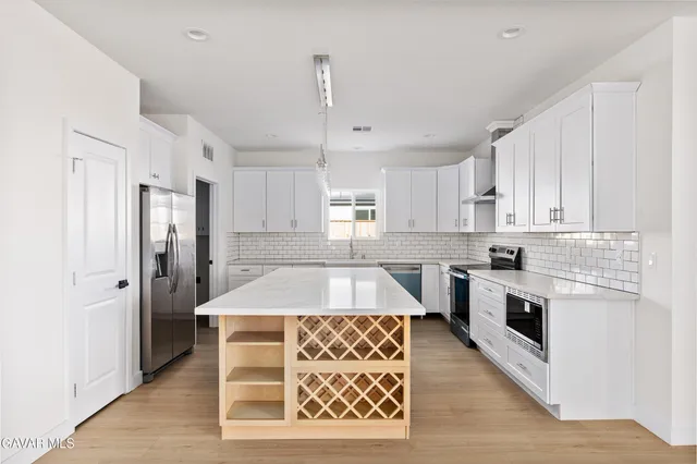 $390,000 | 9709 Susan Avenue, California City, CA 93505