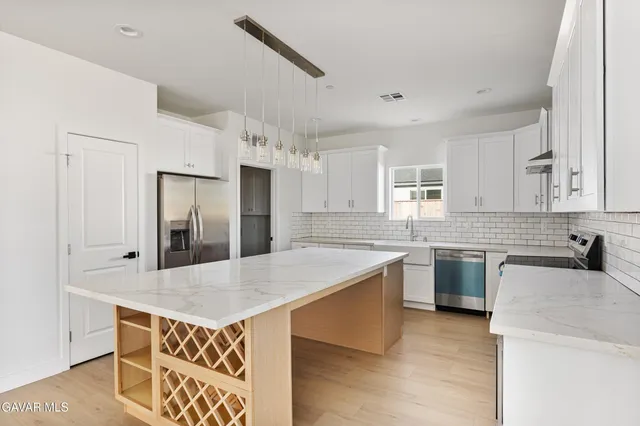 $390,000 | 9709 Susan Avenue, California City, CA 93505