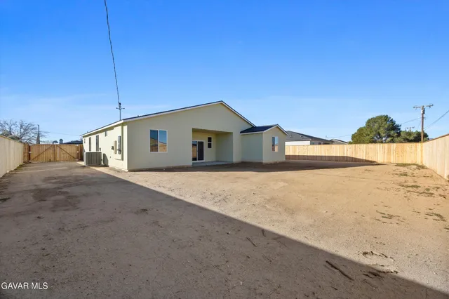 $390,000 | 9709 Susan Avenue, California City, CA 93505