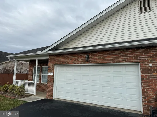 $299,900 | 18738 Mesa Terrace, Hagerstown, MD 21742
