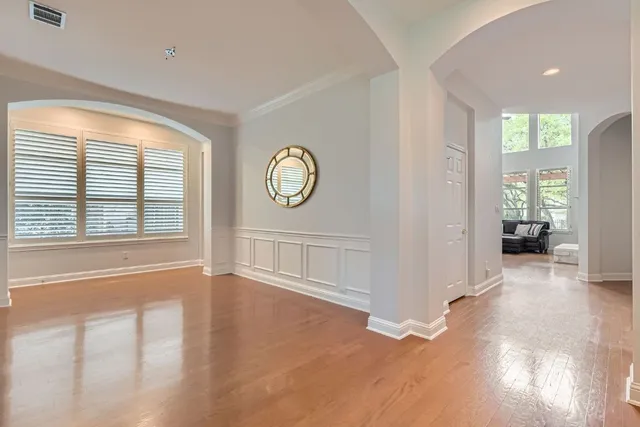 $750,000 | 5000 Mission Oaks Boulevard, Unit 46, Austin, TX 78735