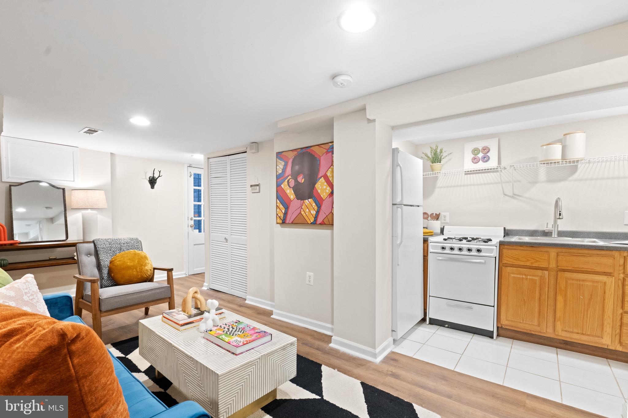 134 R Street Northeast Washington, DC 20002 - Photo 9 of 10 Full Kitchen