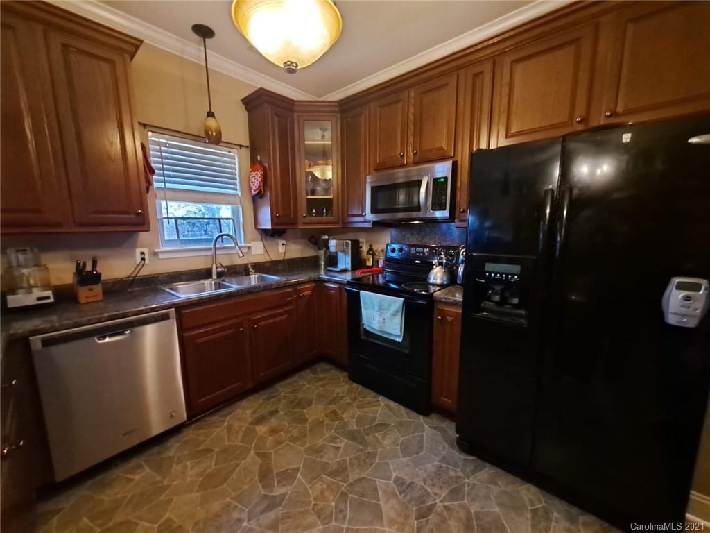 424 Webb Road Shelby, NC 28152 - Photo 7 of 24 Gallery Image 7