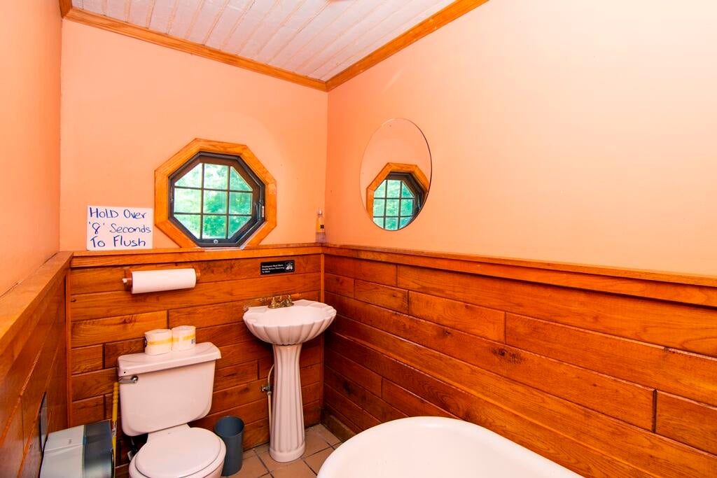 211 Oscar White Road Lansing, WV 25862 - Photo 45 of 101 Gallery Image 45