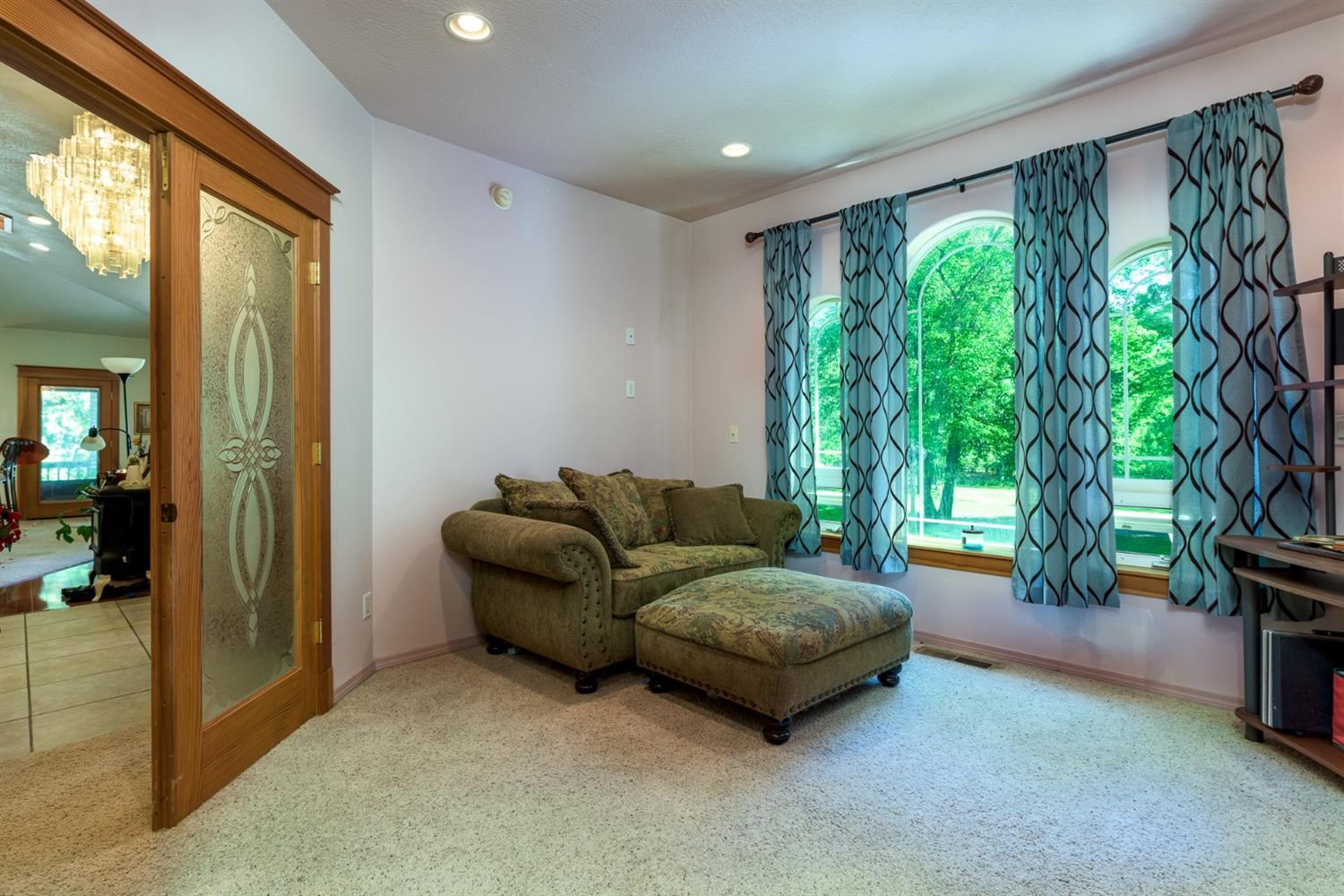 3021 Russell Road Grants Pass, OR 97526 - Photo 19 of 35 Additional Photo