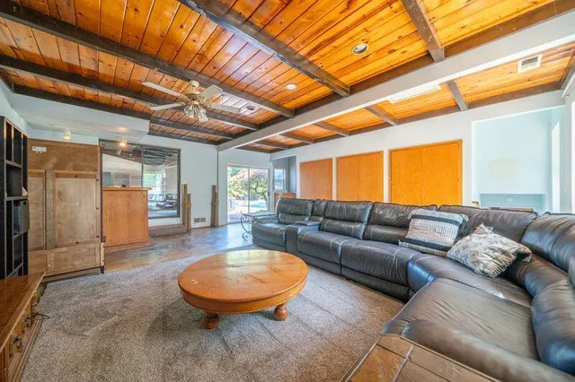 a house with garden in front of it