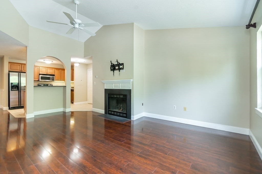 650 Brookside Drive, Unit G Andover, MA 01810 - Photo 10 of 26